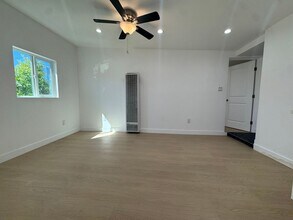 2669 Clyde Ave in Los Angeles, CA - Foto de edificio - Building Photo