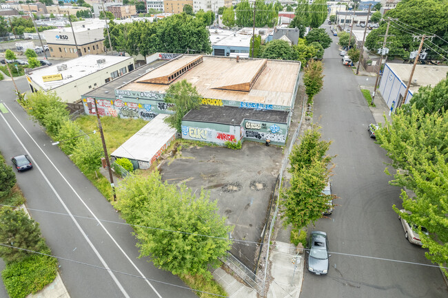 Pine Street Lofts in Portland, OR - Building Photo - Building Photo