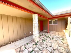 6905 Forest Meadow St in San Antonio, TX - Building Photo - Building Photo