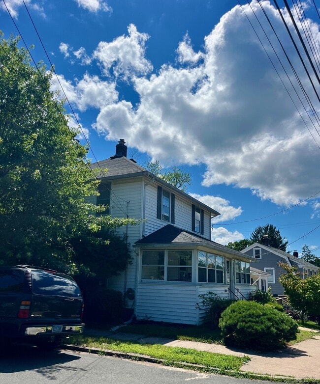 property at 58 Hawthorne Ave
