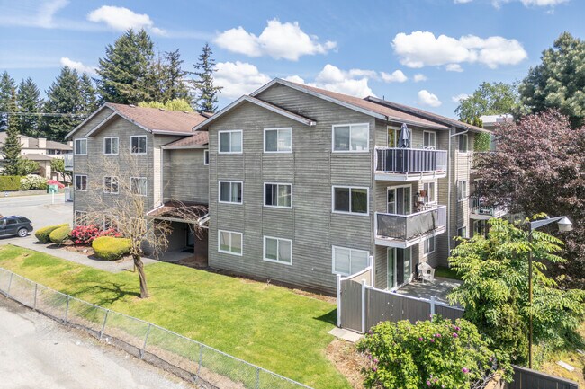 33664 Marshall Rd in Abbotsford, BC - Building Photo - Building Photo