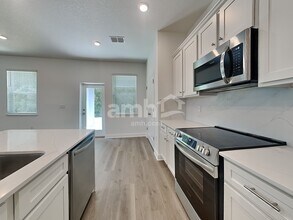 6649 Atlantic Bch Ave in Wesley Chapel, FL - Building Photo - Building Photo