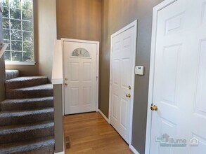 20630 Willamette Dr in West Linn, OR - Building Photo - Building Photo