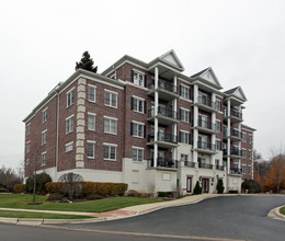 Park Avenue Station in Clarendon Hills, IL - Building Photo - Building Photo