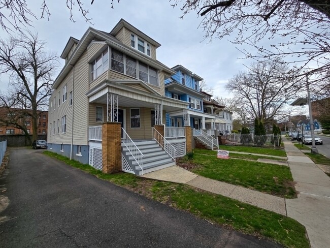 property at 10 Washington Terrace