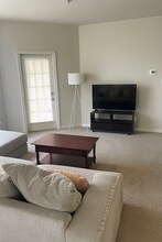 300 Riverbend Dr in Charlottesville, VA - Building Photo - Building Photo