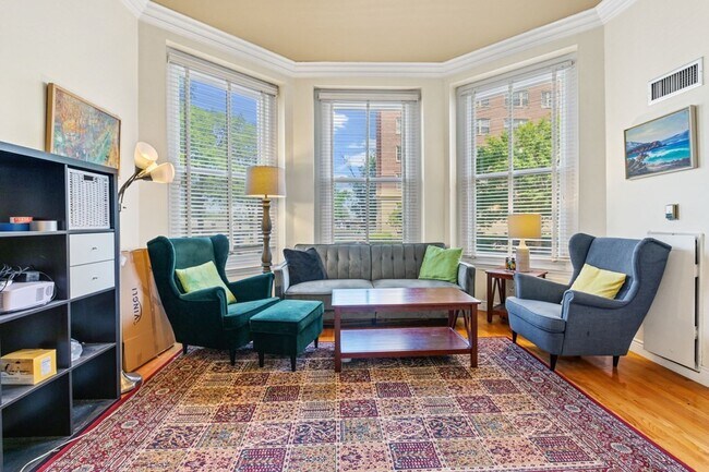 4 Charlesgate E, Unit 104 in Boston, MA - Building Photo - Building Photo