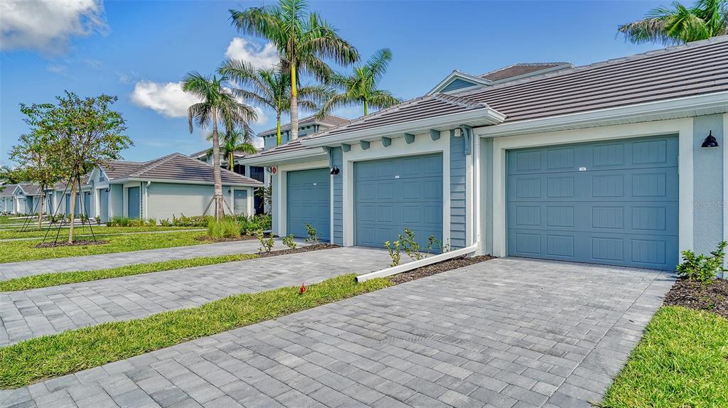 12550 Galapagos Ct in North Port, FL - Building Photo