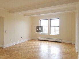 WEST 79 STREET in New York, NY - Building Photo