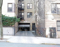 2716-2718 Marion in Bronx, NY - Foto de edificio - Building Photo