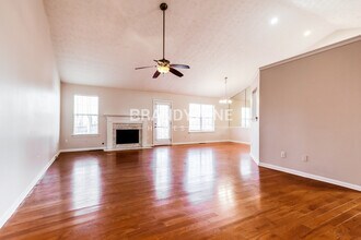 1418 Wilkes Ive Dr in Dacula, GA - Building Photo - Building Photo
