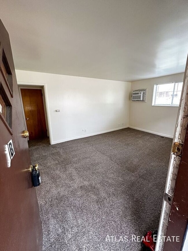 property at 1365 Emery St W