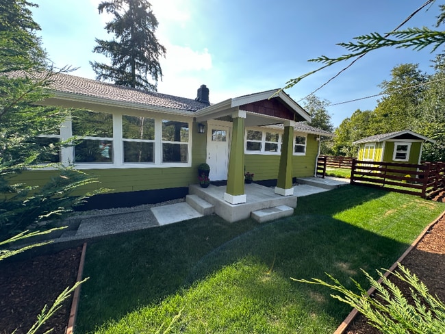 3325 Delphi Rd SW in Olympia, WA - Building Photo - Building Photo