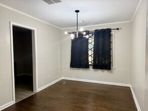 1910 Wildwood Dr in Decatur, GA - Building Photo - Building Photo