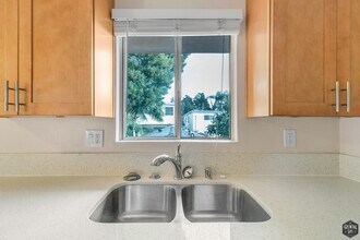 2628 6th St in Santa Monica, CA - Building Photo - Building Photo