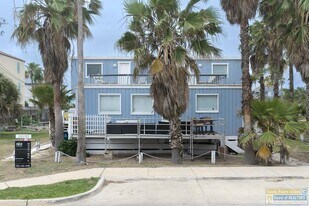 2615 Gulf Blvd in South Padre Island, TX - Building Photo