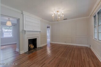 1375 Menna St in Jacksonville, FL - Building Photo - Building Photo