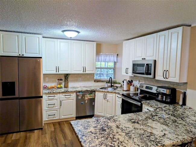 11567 N Open Ct in Hollywood, FL - Building Photo - Building Photo