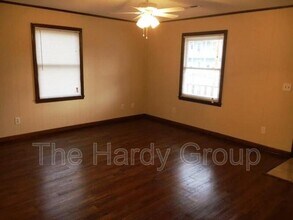 308 4th Ave NW in Winchester, TN - Building Photo - Building Photo