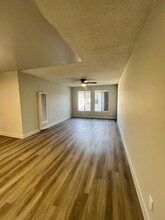 01600-1230 in Los Angeles, CA - Building Photo - Interior Photo