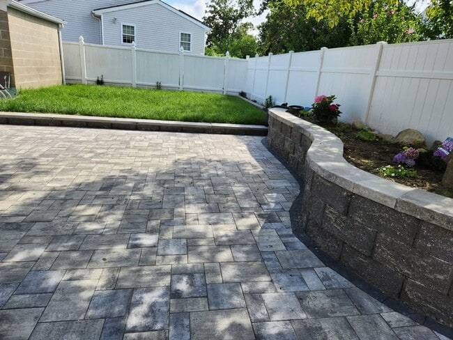 121 Ledge St in Providence, RI - Building Photo - Building Photo