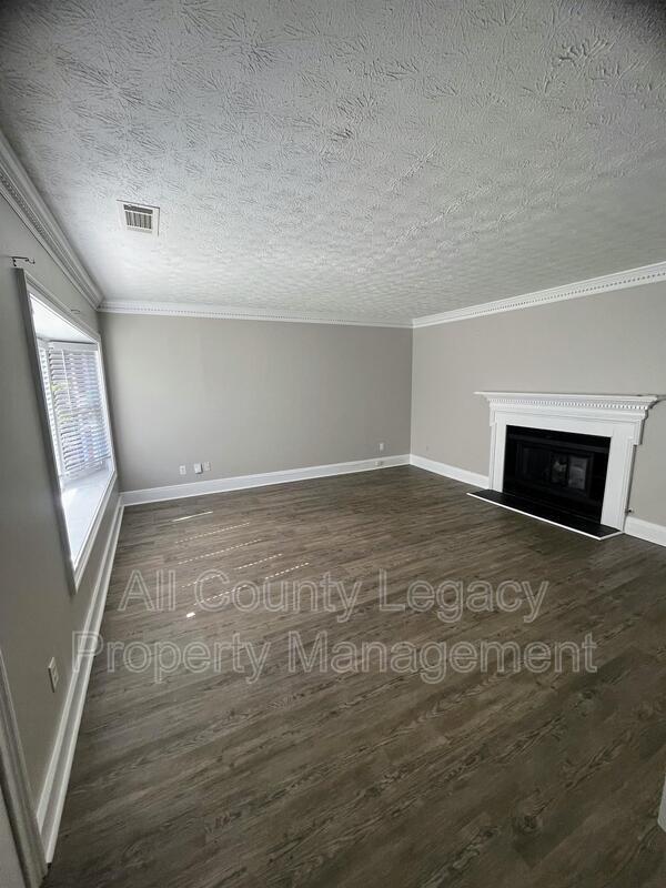 6123 Queen Anne Ct in Norcross, GA - Building Photo - Building Photo