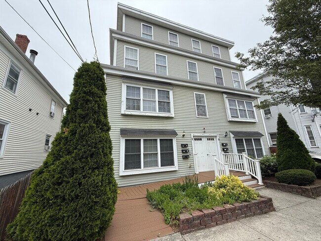 property at 11 Everett Ave