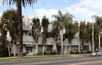 Chateau Marmont in Long Beach, CA - Building Photo - Building Photo