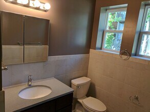 3221 Guilford Ave in Baltimore, MD - Building Photo - Building Photo