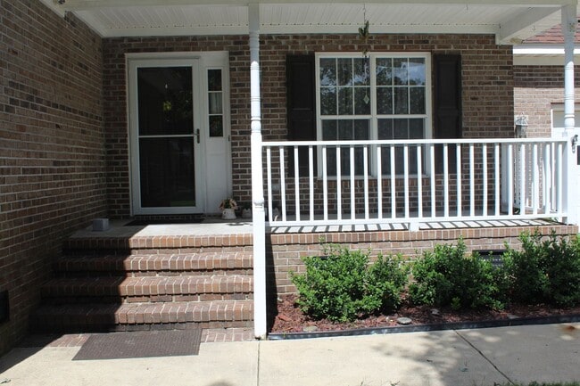 420 Hunters Creek Dr in Goldsboro, NC - Building Photo - Building Photo