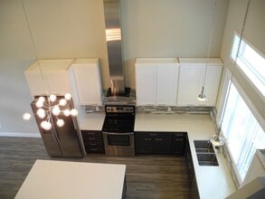 700 E Walnut St in Carbondale, IL - Building Photo - Building Photo