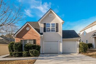 2485 Oakland Spring Dr in Snellville, GA - Building Photo