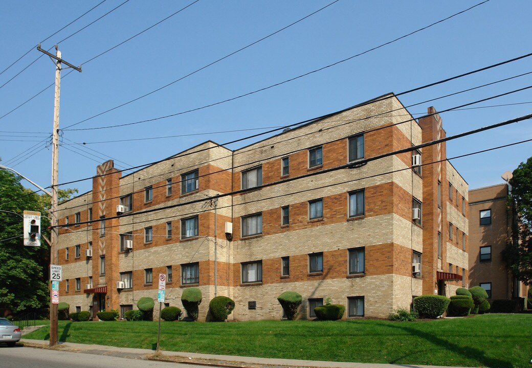 5615 Ellsworth Ave in Pittsburgh, PA - Building Photo