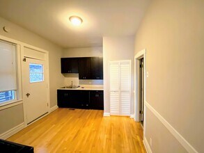 1751 W Cullerton St in Chicago, IL - Building Photo - Building Photo