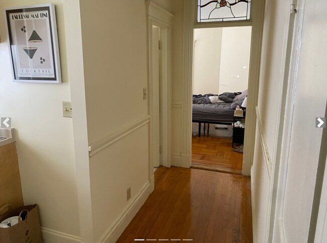 98 Queensberry St, Unit 2 in Boston, MA - Foto de edificio - Building Photo