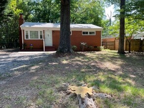 3602 Calvert St in Greensboro, NC - Building Photo - Building Photo