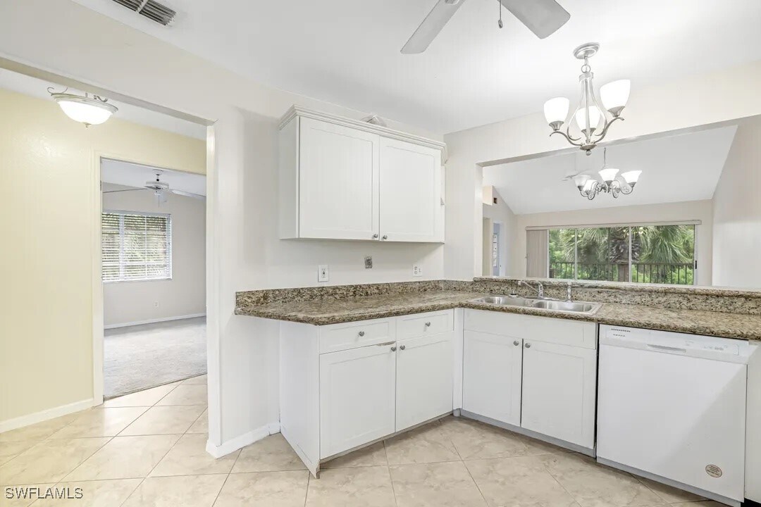 260 Belina Dr in Naples, FL - Building Photo