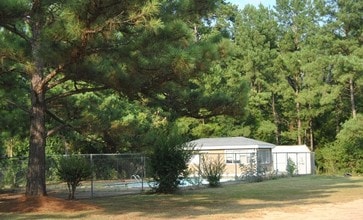 The Springs Apartment in Albany, GA - Building Photo - Building Photo