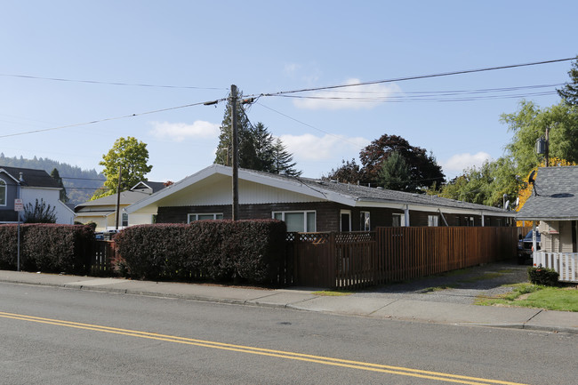 Kelly Court Northeast in Gresham, OR - Building Photo - Building Photo