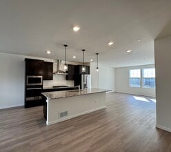 155 Yorktown Ct in Libertyville, IL - Building Photo - Building Photo