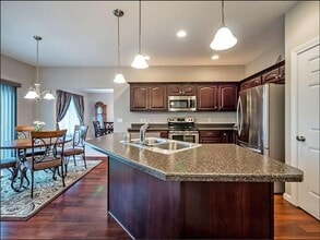 5233 Argiano Crossing in Fort Wayne, IN - Foto de edificio - Building Photo