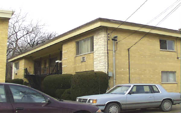 4231 Harlem Ave in Stickney, IL - Foto de edificio