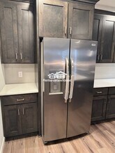 17955 Headwaters Dr in Lakeville, MN - Building Photo - Building Photo