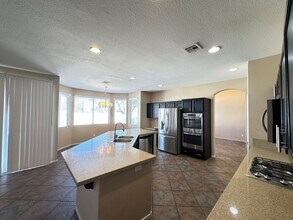 10400 Falls Church Ave in Las Vegas, NV - Building Photo - Building Photo