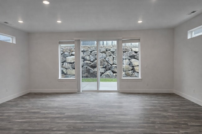 5817 W 40th Ct in Kennewick, WA - Building Photo - Building Photo