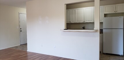 20 Delar Pkwy, Unit 514 in Franklin Township, NJ - Building Photo - Building Photo