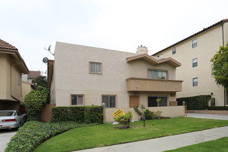 1727 Camden Ave in Los Angeles, CA - Building Photo - Building Photo