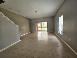 4016 Mountain Chestnut Way in Lakeland, FL - Building Photo - Building Photo