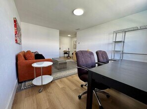 299 SW 7th St in Boca Raton, FL - Building Photo - Building Photo