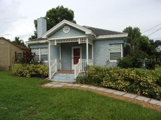property at 826 Hollingsworth Rd